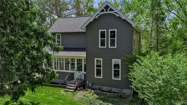 193 E Main Street, Hamburg, NY 14075