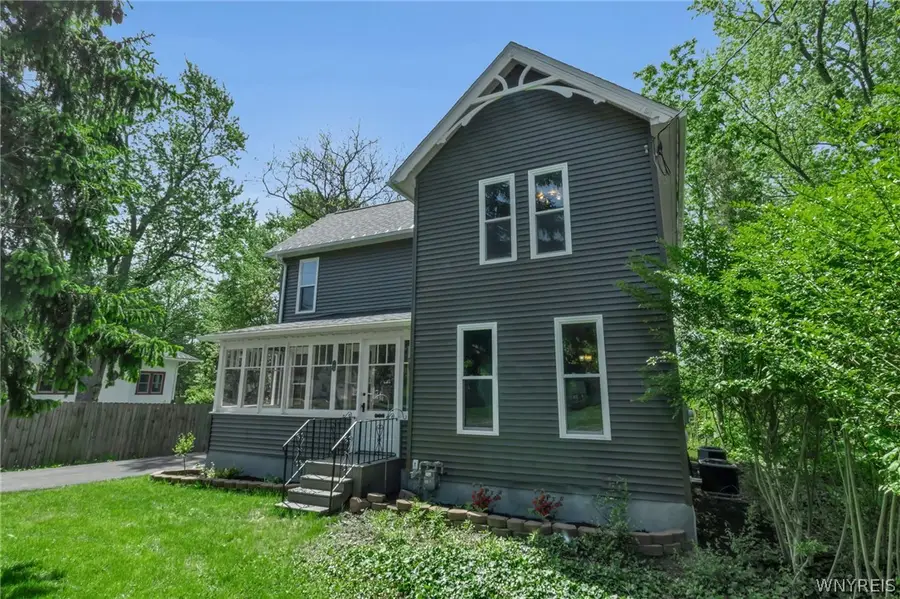 193 E Main Street, Hamburg, NY 14075 - #2
