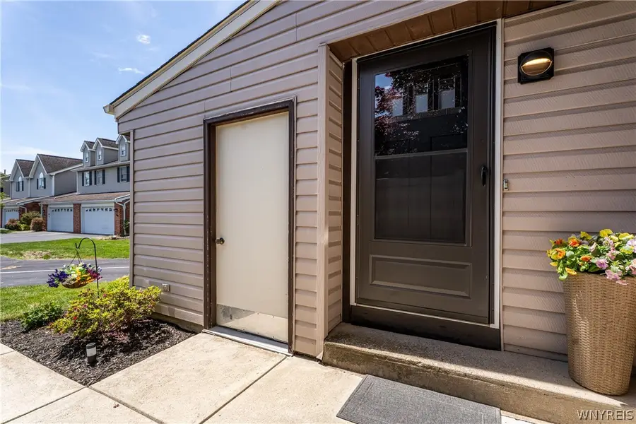 801 Red Fern Court, East Amherst, NY 14051 - #2