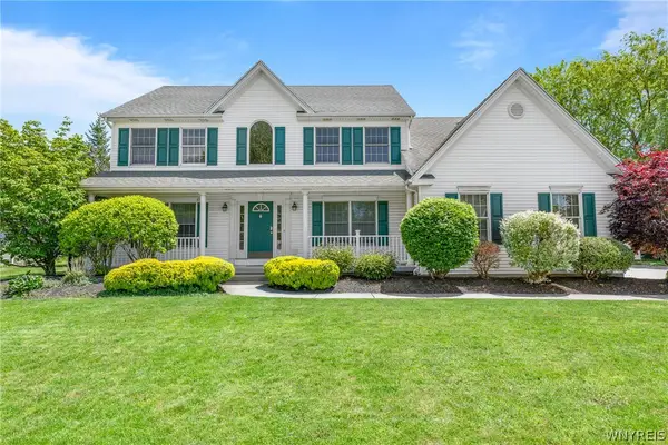 4169 Foxwood Lane, Buffalo, NY 14221