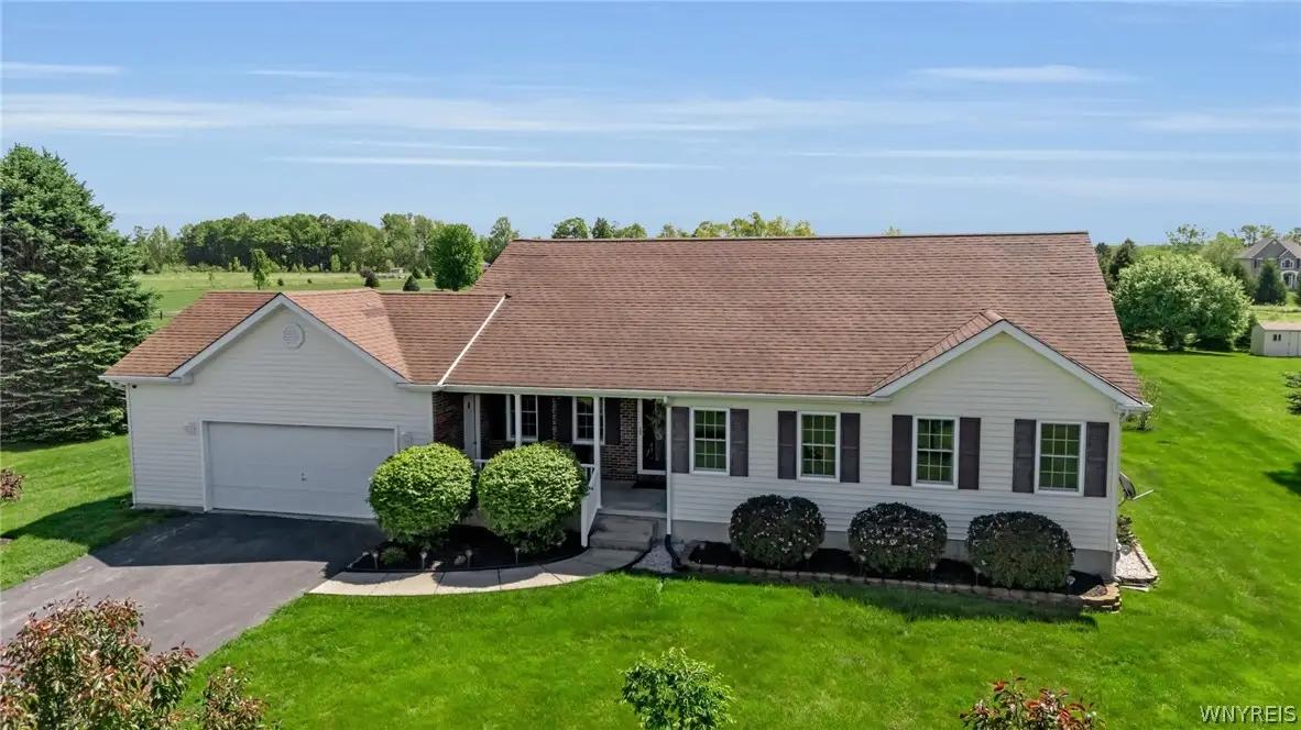 921 Girdle Road, East Aurora, NY 14052 - #1
