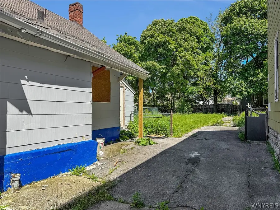 18 Helen Street, Buffalo, NY 14213 - #3