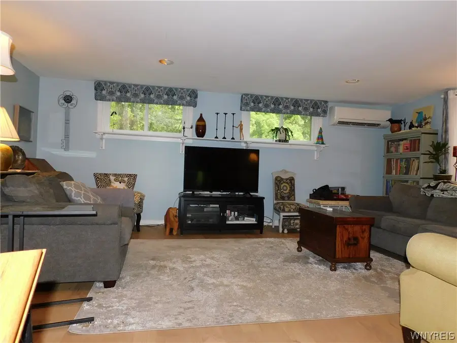1593 S Creek Rd, Derby, NY 14047 - #2