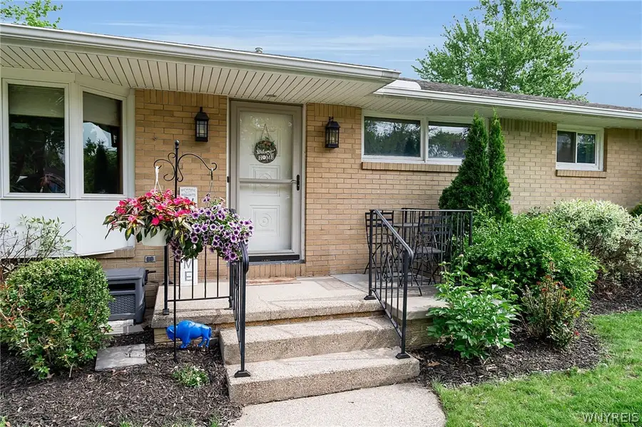 184 The Paddock, Williamsville, NY 14221 - #3