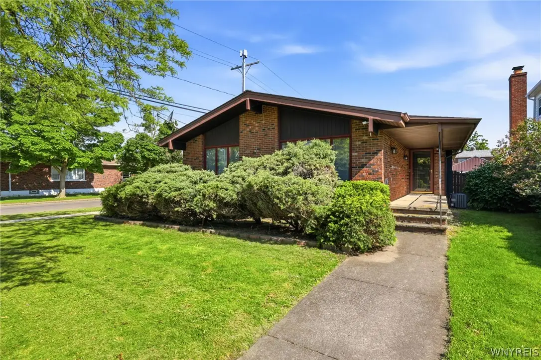 2702 Forest Avenue, Niagara Falls, NY 14301 - #1