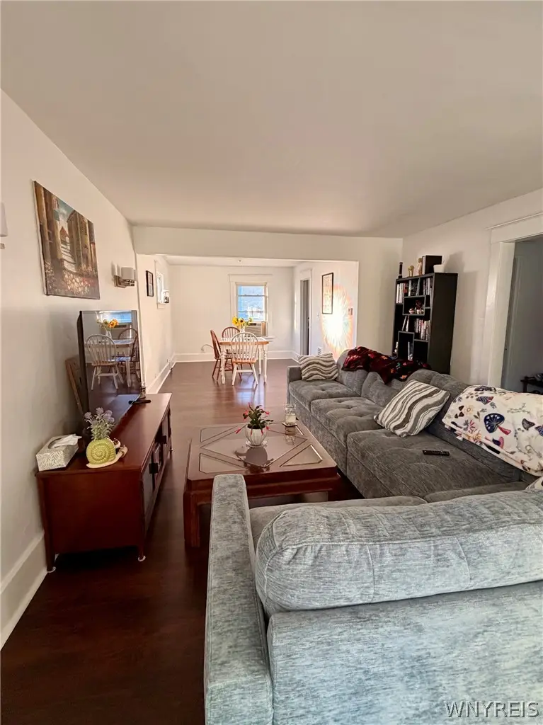 18 Whitfield Avenue, Buffalo, NY 14220 - #3