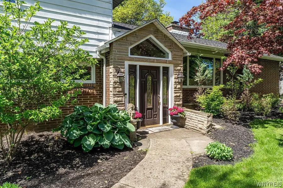 5326 Willow Lake Drive, Clarence, NY 14031 - #2
