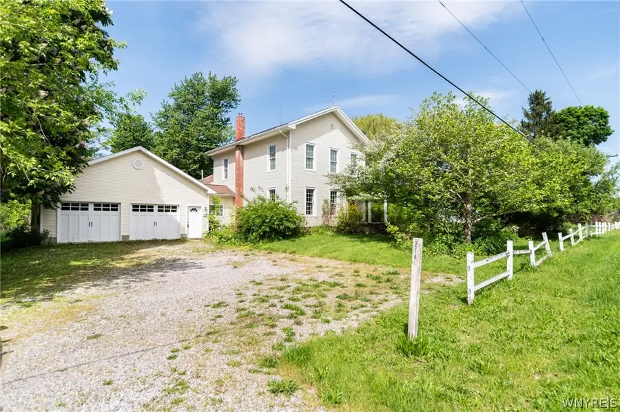 9318 Creek Road, Batavia, NY 14020 - #2