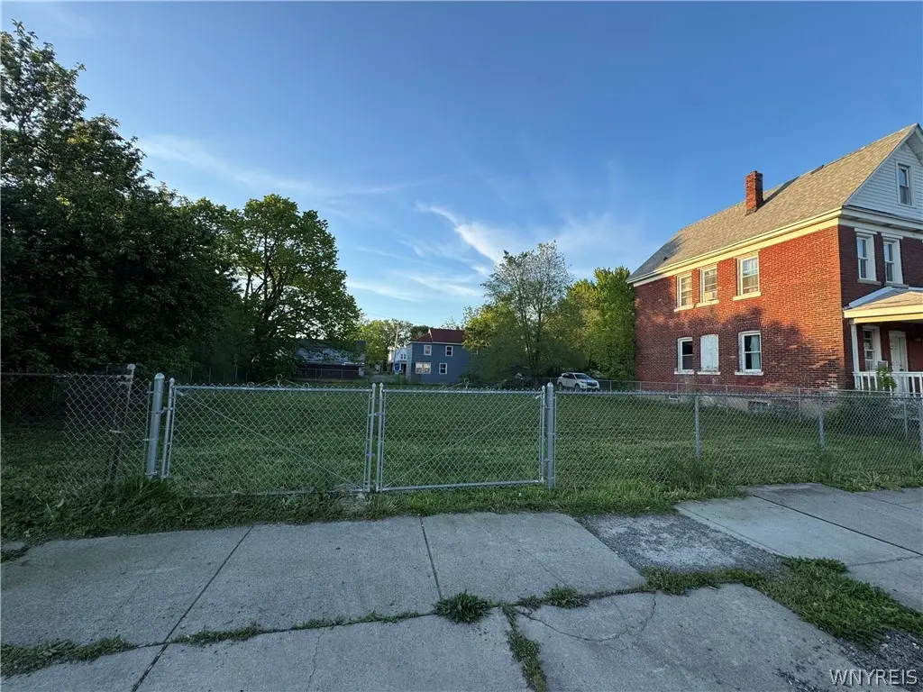 2712 Niagara Street, Niagara Falls, NY 14303 - #1