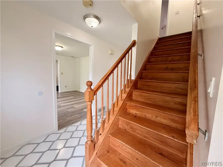 120 Sunset Drive, Hamburg, NY 14075 - #2