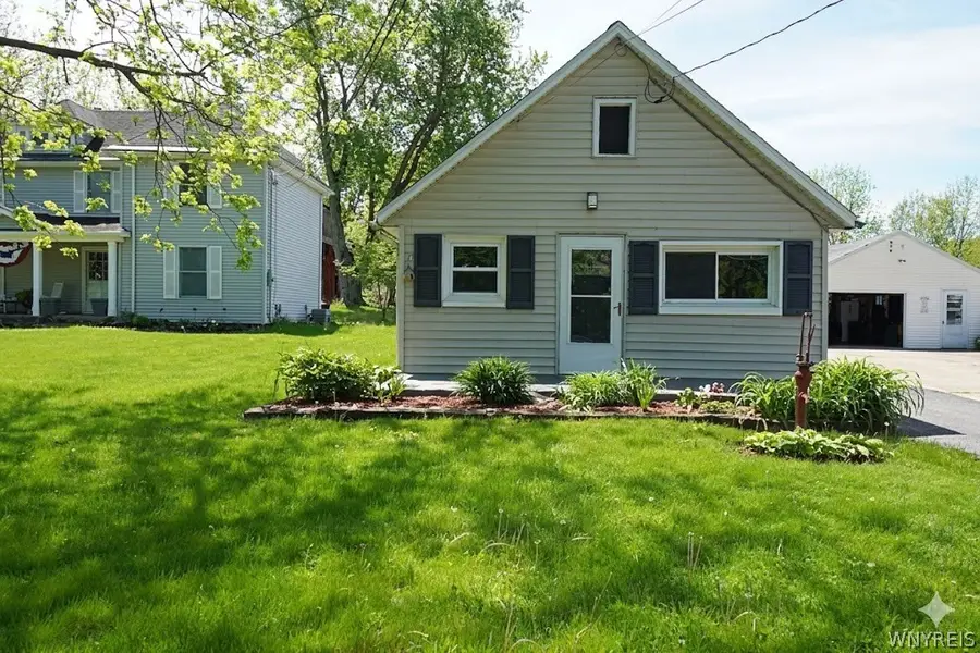 48 Skyline Drive, Akron, NY 14001 - #2