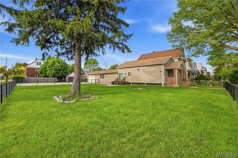 2410 Grand Avenue, Niagara Falls, NY 14301 - #3