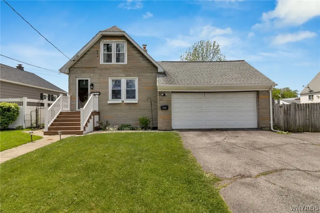 616 73rd Street, Niagara Falls, NY 14304 - #1