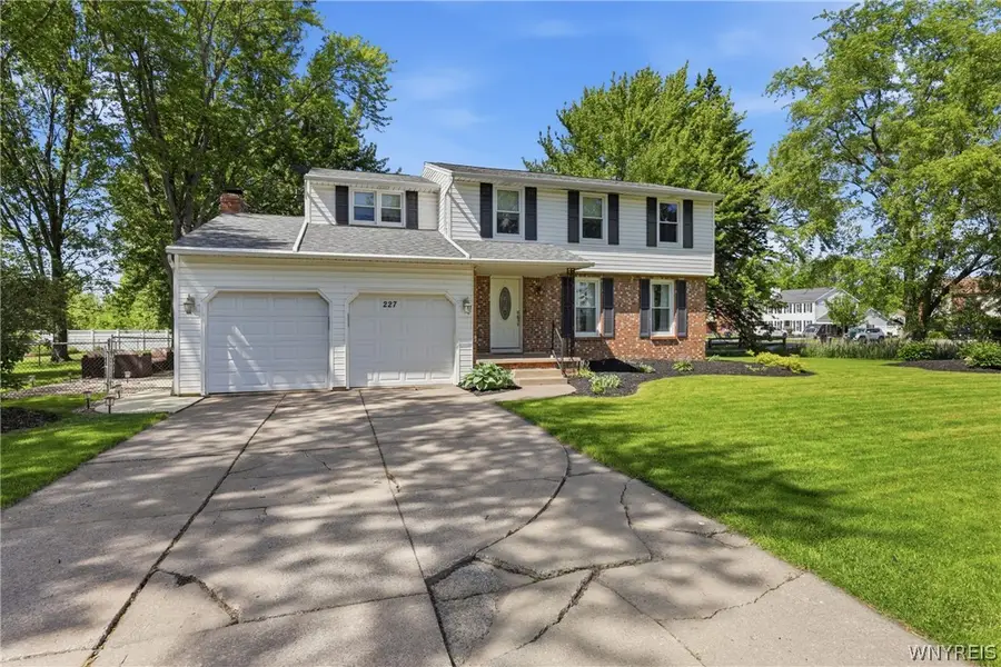 227 North Lane, Grand Island, NY 14072 - #2