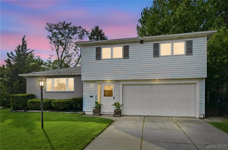 22 Newgate Road, Amherst, NY 14226 - #2