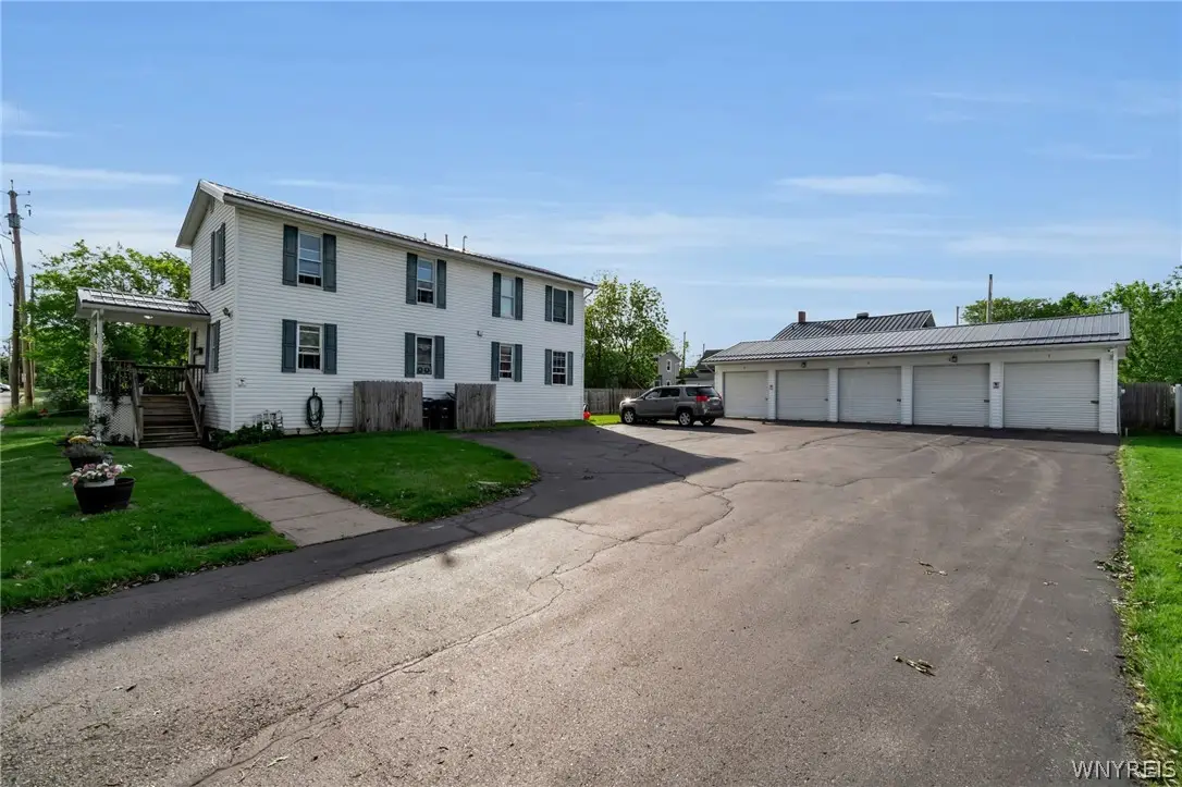34 Foster Street, Canandaigua, NY 14424 - #1