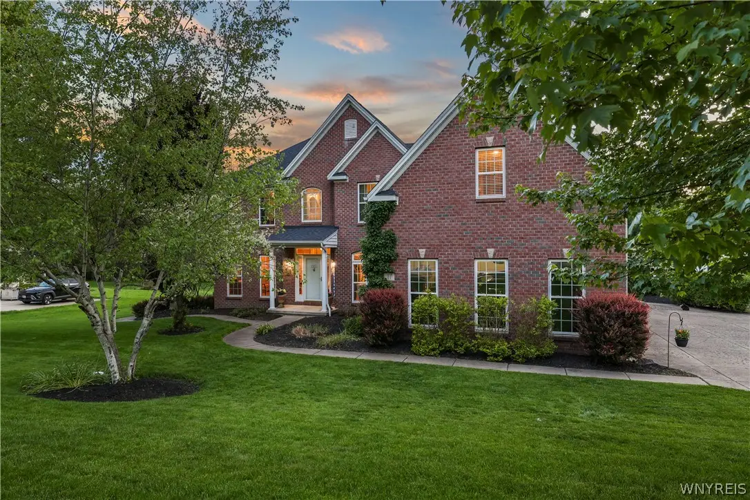 17 Nye Hill Road, East Aurora, NY 14052 - #1