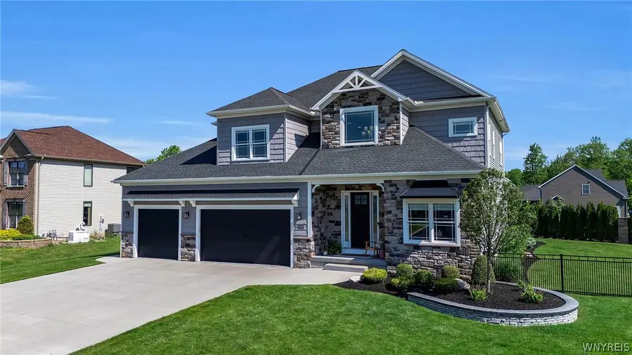 9008 Roberts Grove, Clarence, NY 14031 - #2