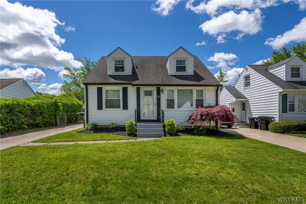 82 Treadwell Road, Tonawanda, NY 14150