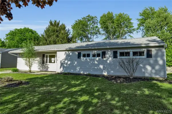 23 Alys Drive E, Depew, NY 14043