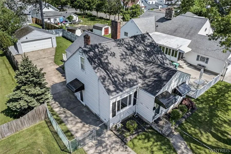 1009 Pasadena Avenue, Niagara Falls, NY 14304 - #2