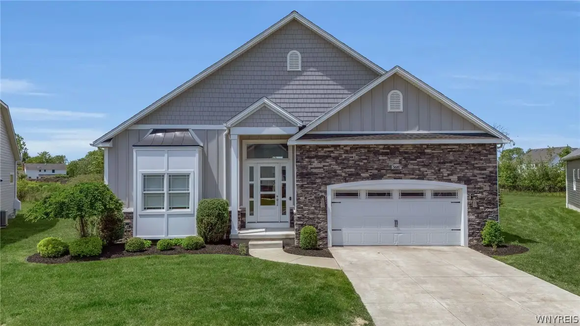 5687 Creekwood Court W, East Amherst, NY 14051 - #1
