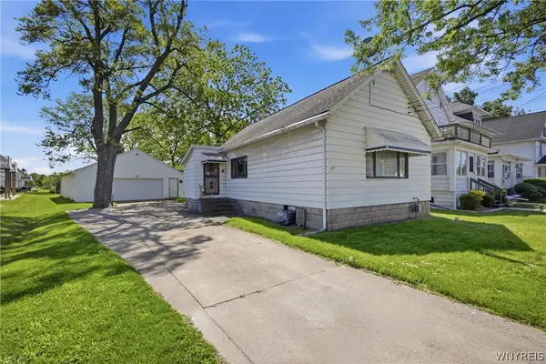 389 Delaware Street, Tonawanda, NY 14150