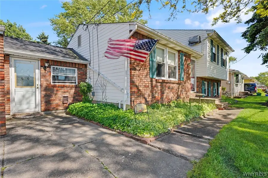 233 Dean Road, Depew, NY 14043 - #2