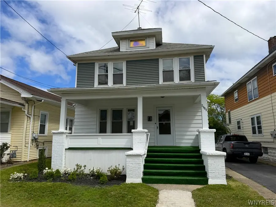 2486 Pierce Avenue, Niagara Falls, NY 14301 - #2