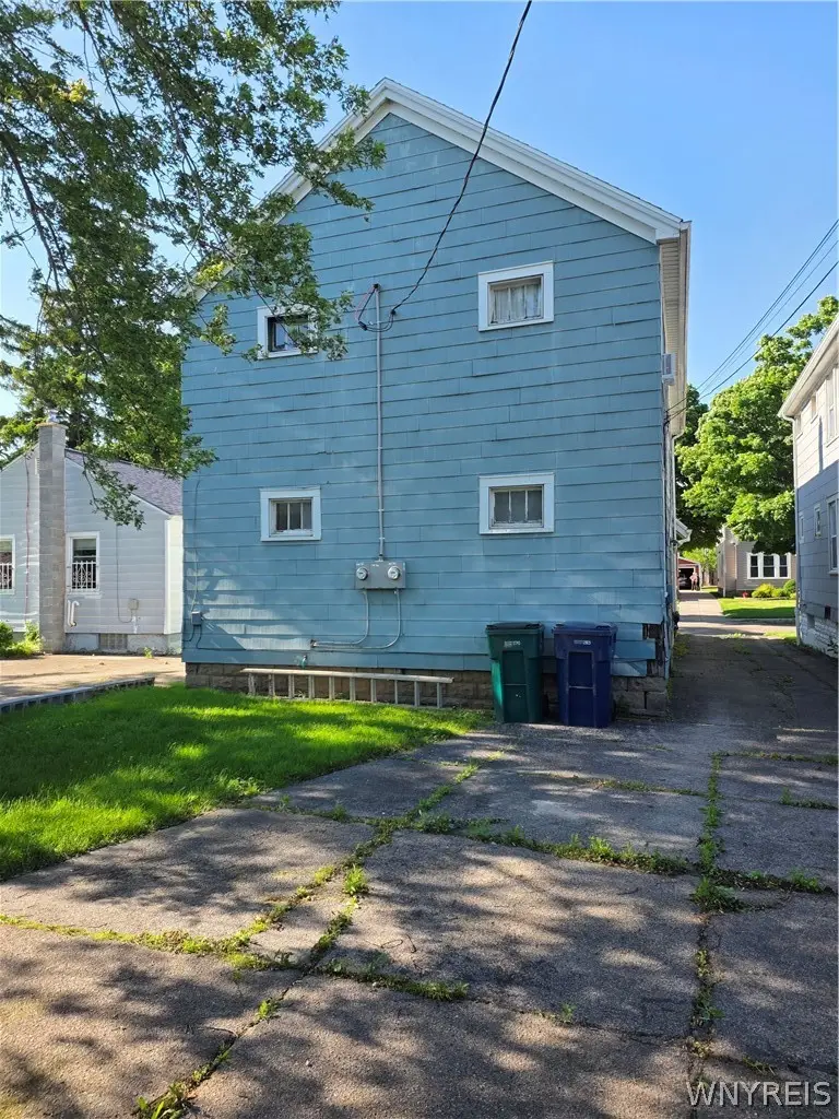 215 Saint Lawrence Avenue, Buffalo, NY 14216 - #3