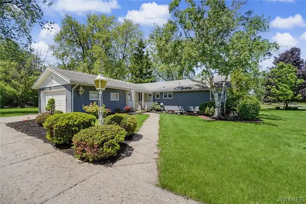 249 W Maplemere Road, Buffalo, NY 14221