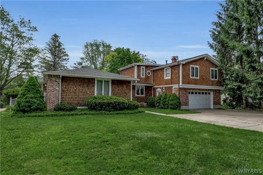 8165 Miles Road, East Amherst, NY 14051 - #2
