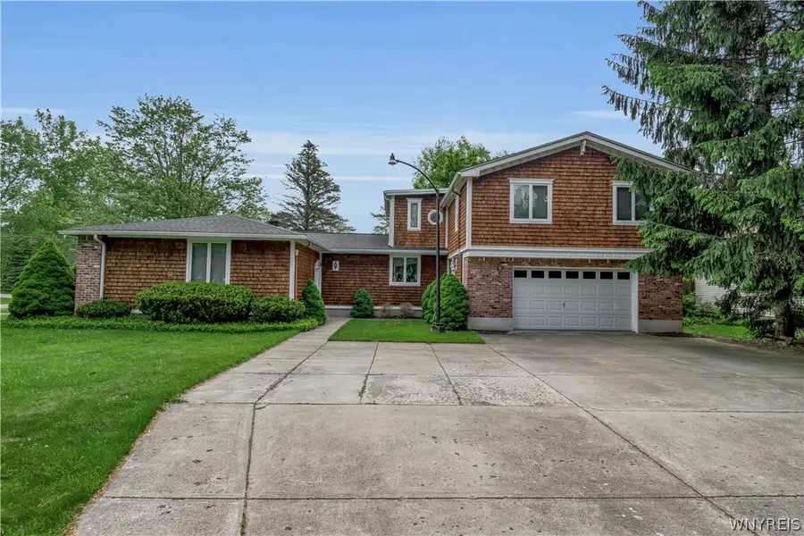 8165 Miles Road, East Amherst, NY 14051 - #3