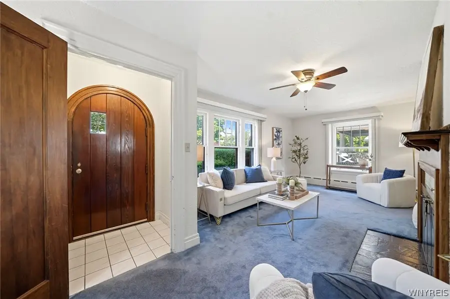 3925 Washington Street, Niagara Falls, NY 14305 - #3