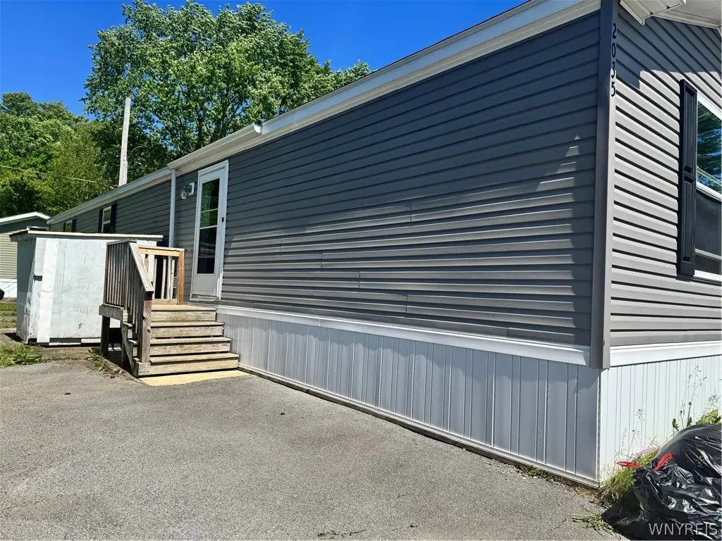 2035 Hemstreet Road, East Aurora, NY 14052 - #1