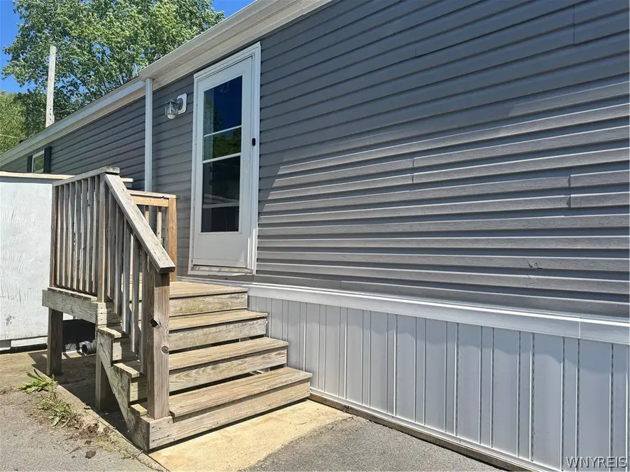 2035 Hemstreet Road, East Aurora, NY 14052 - #2