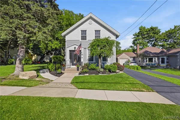 250 S 4th Street, Lewiston, NY 14092