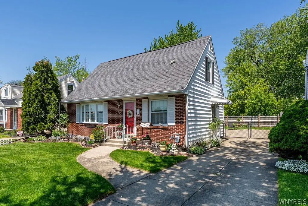 106 Wilton Parkway, Buffalo, NY 14223 - #1