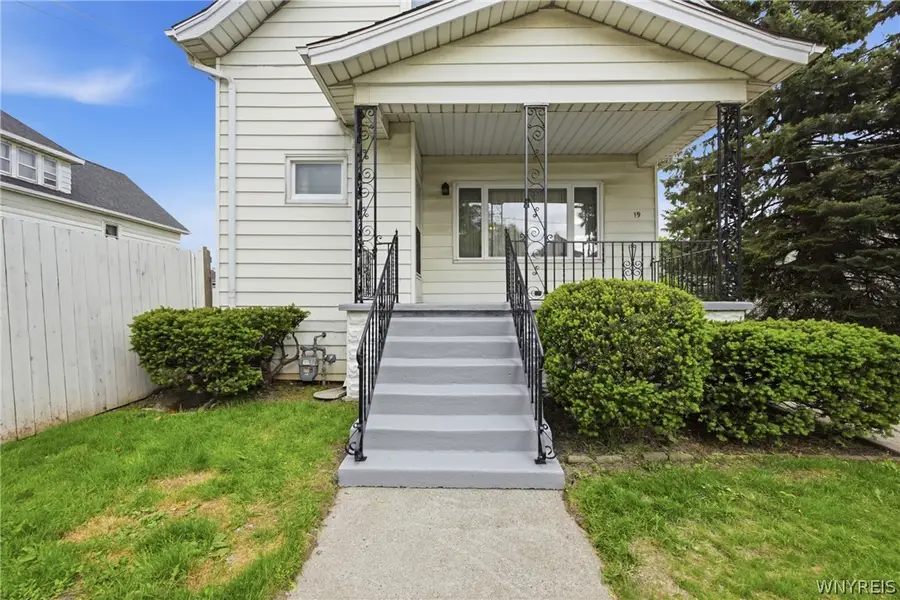 19 Reo Avenue, Buffalo, NY 14211 - #3