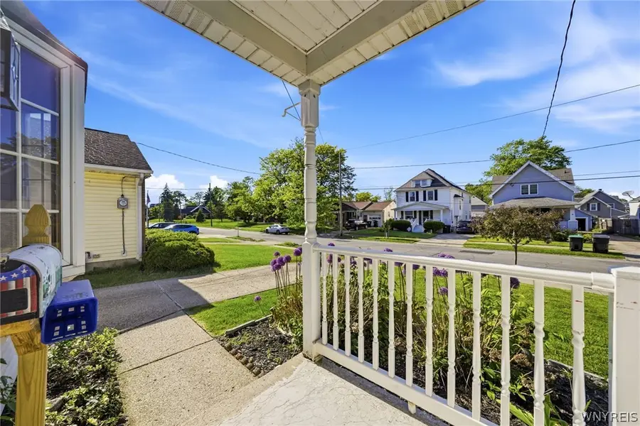 28 Linwood Avenue, Tonawanda, NY 14150 - #3