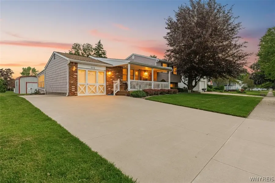 604 Wurlitzer Drive, North Tonawanda, NY 14120 - #2
