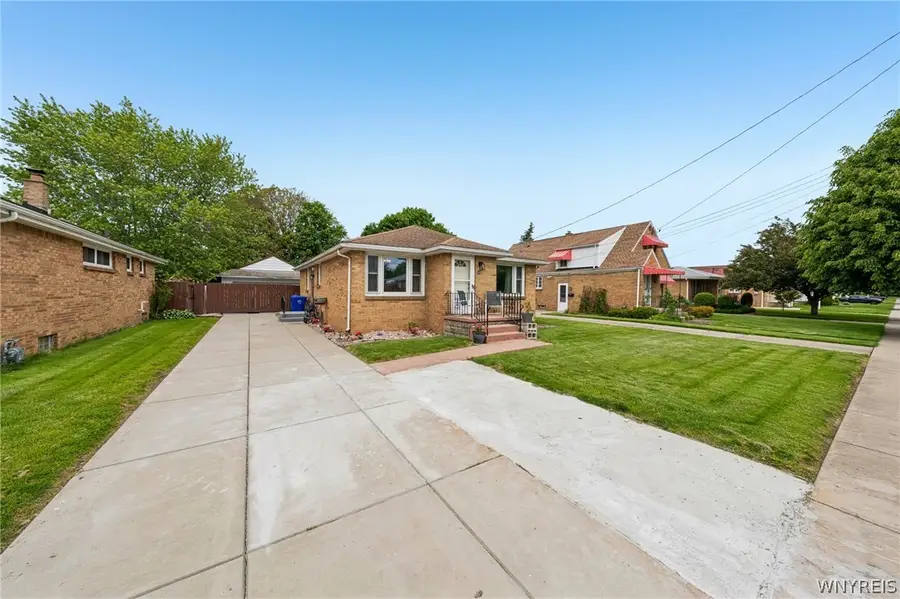 216 Collins Avenue, Buffalo, NY 14224 - #3