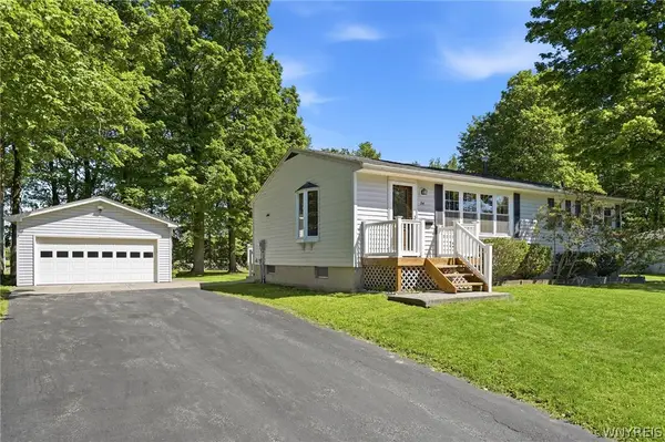 34 Crescent Drive, Akron, NY 14001
