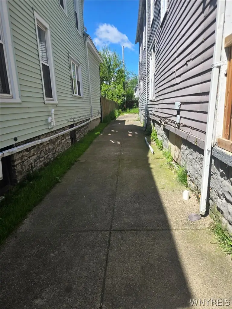 112 Herkimer Street, Buffalo, NY 14213 - #2