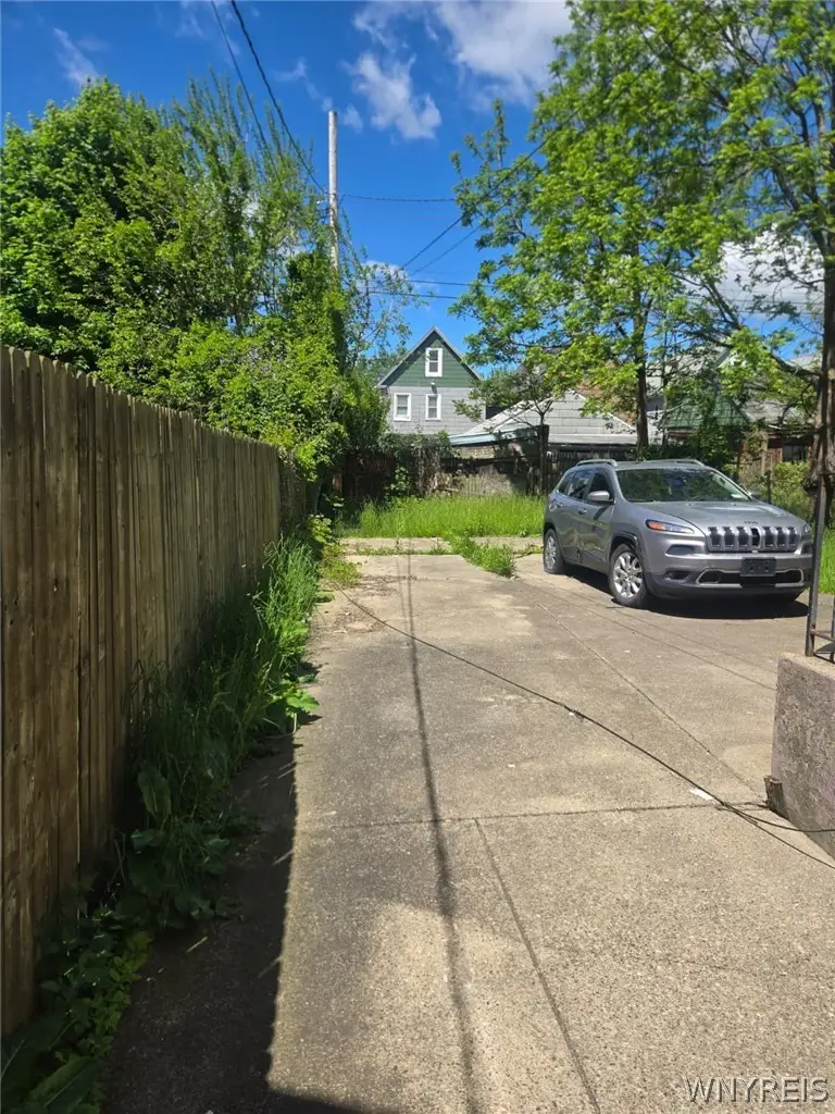 112 Herkimer Street, Buffalo, NY 14213 - #3