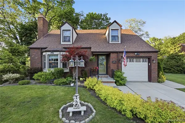 1306 Thorndale Avenue, Niagara Falls, NY 14305
