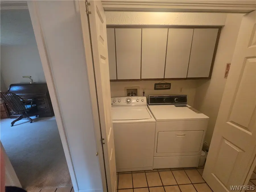 8 Thomasville Drive, Rochester, NY 14612 - #3