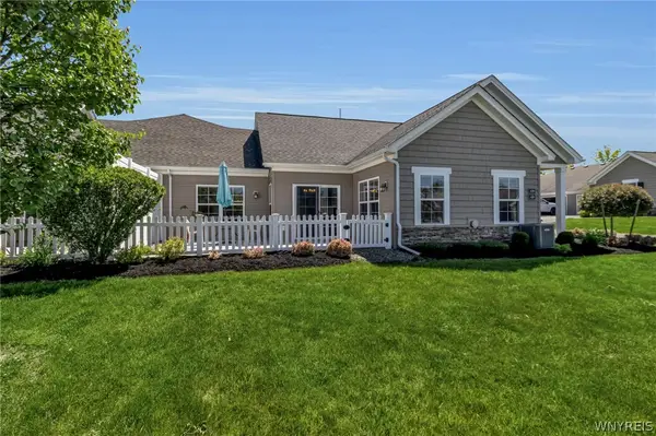 5665 Southwestern Boulevard #49C, Hamburg, NY 14075