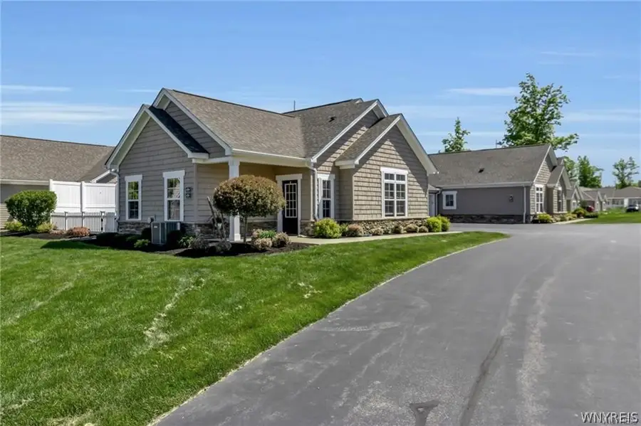 5665 Southwestern Boulevard #49C, Hamburg, NY 14075 - #2