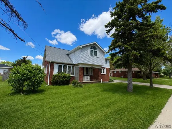 3840 Broadway Street, Buffalo, NY 14227